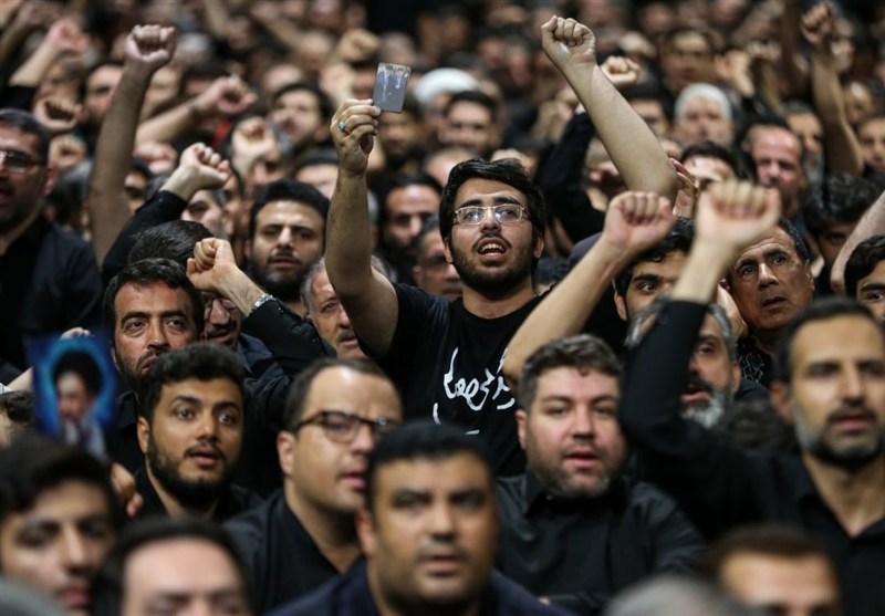 مراسم عزاداری شب عاشورای حسینی در جوار محل شهادت قائد شهید 1 پایگاه خبری ججین مراسم عزاداری شب عاشورای حسینی در جوار محل شهادت قائد شهید