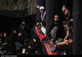 عزاداری عاشورای حسینی در تکیه سادات اخوی