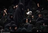 عزاداری عاشورای حسینی در تکیه سادات اخوی