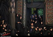 عزاداری عاشورای حسینی در تکیه سادات اخوی