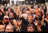اقامه نماز ظهر عاشورا در زنجان