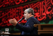 حضور بانوان عزادار در جوار حرم کریمه اهل‌بیت(س) روز عاشورا