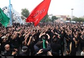 آیین عزاداری عصر عاشورا در ورامین با حضور مردم برگزار شد