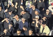 تجمع عاشورایی مردم اردبیل در میدان عالی‌قاپو؛ تجدید بیعت با مکتب سیدالشهدا(ع)