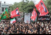 تجمع عاشورایی مردم اردبیل در میدان عالی‌قاپو؛ تجدید بیعت با مکتب سیدالشهدا(ع)