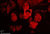 عزاداری شام غریبان حسینی در میدان انقلاب