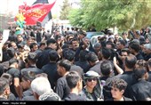 بازسازی واقعه عاشورا و شهادت سیدالشهدا(ع) در آیین باشکوه تعزیه ده‌زیار
