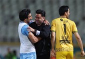 اخباری: می‌خواستند پرسپولیس و گل‌گهر شانس داشته باشند/دغدغه کسی نبودیم