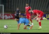 دیدار تیم‌های فوتبال پرسپولیس - چادرملو