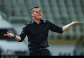 دیدار تیم‌های فوتبال پرسپولیس - چادرملو