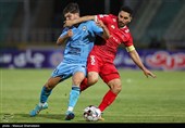 دیدار تیم‌های فوتبال پرسپولیس - چادرملو