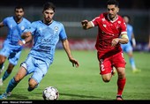 دیدار تیم‌های فوتبال پرسپولیس - چادرملو