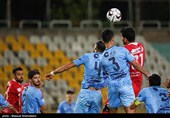 دیدار تیم‌های فوتبال پرسپولیس - چادرملو