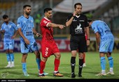 دیدار تیم‌های فوتبال پرسپولیس - چادرملو