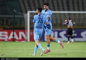 دیدار تیم‌های فوتبال پرسپولیس - چادرملو