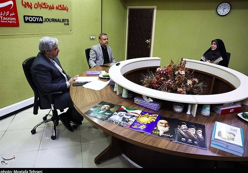 امام خمینی , شهید امام خامنه ای (ره) , آیت الله سید مجتبی خامنه‌ای , 
