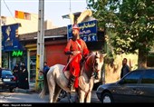 روایت مصائب اهل‌بیت(ع) در حرکت کاروان نمادین اسرای کربلا در ورامین