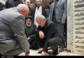 تشرف پزشکیان به زیارت حضرت معصومه (س)