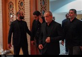 تشرف پزشکیان به زیارت حضرت معصومه (س)