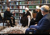 دیدار پزشکیان با آیت‌الله نوری همدانی