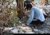 از همان روزهای نخست، تیم‌های تفحص شهدا مشغول جستجوی وجب به وجب آوارهای این جنایت تروریستی هستند و بقایای جدید کشف شده در این عملیات، فردا سه‌شنبه ۹ تیرماه بر روی دستان مردم صبور، مقاوم و شهید پرور خطه‌ی هرمزگان تشییع خواهد شد.
