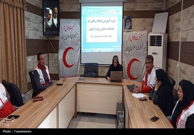 مشق خدمت در مسیر عاشقی؛ هلال‌احمر مهیای اربعین شد+فیلم