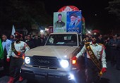 تشییع و تدفین پیکر مطهر شهید احسان احمدی در شهرکرد و اردل + تصویر