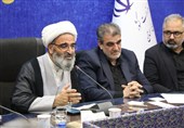 تشییع رهبر شهید جلوه وفاداری ملت و اقتدار انقلاب است