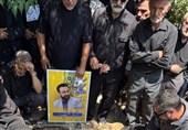 وداع با فرزاد جمشیدی؛ روایت تلخ مجریان از «ترور شخصیت» یک چهره ماندگار