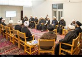 نشست ائمه جمعه استان زنجان با محوریت جوانی جمعیت و الگوی اعتلاء