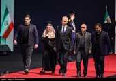 ادای احترام مهمانان و مسئولان خارجی به پیکر امام شهید