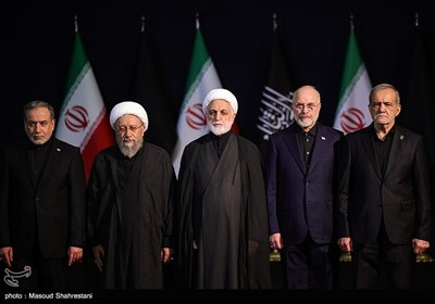 ضیوف ومسؤولون أجانب یحیّون جثمان الإمام الشهید ویقدّمون التعازی/2
