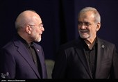 ادای احترام مهمانان و مسئولان خارجی به پیکر امام شهید - 2