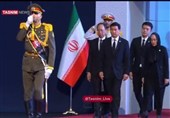 معاون نخست‌وزیر تایلند به پیکر رهبر شهید ادای احترام کرد