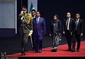 ادای احترام مهمانان و مسئولان خارجی به پیکر امام شهید - 2