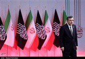 ادای احترام مهمانان و مسئولان خارجی به پیکر امام شهید - 2