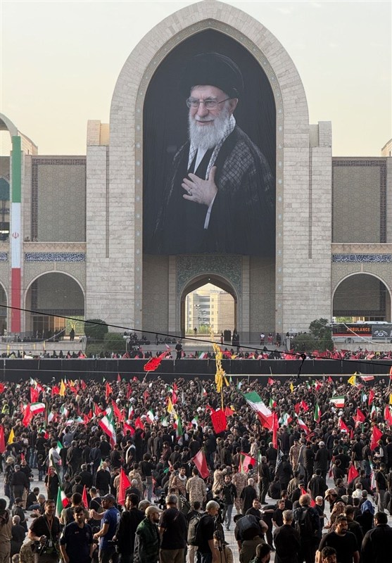 İmam Hamenei'nin cenaze töreni