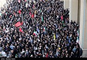Церемония прощания иранского народа с Имамом Хаменеи в Тегеране