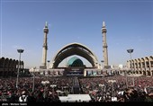 Церемония прощания иранского народа с Имамом Хаменеи в Тегеране