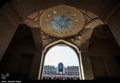 Церемония прощания иранского народа с Имамом Хаменеи в Тегеране