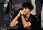 Церемония прощания иранского народа с Имамом Хаменеи в Тегеране