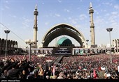 Церемония прощания иранского народа с Имамом Хаменеи в Тегеране