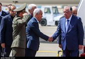 Международные делегации прибыли в аэропорт Тегерана для участия в церемонии похорон аятоллы Хаменеи