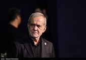 Выражение почтения международными гостями телу мученика аятоллы Сейеда Али Хаменеи