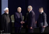 Выражение почтения международными гостями телу мученика аятоллы Сейеда Али Хаменеи