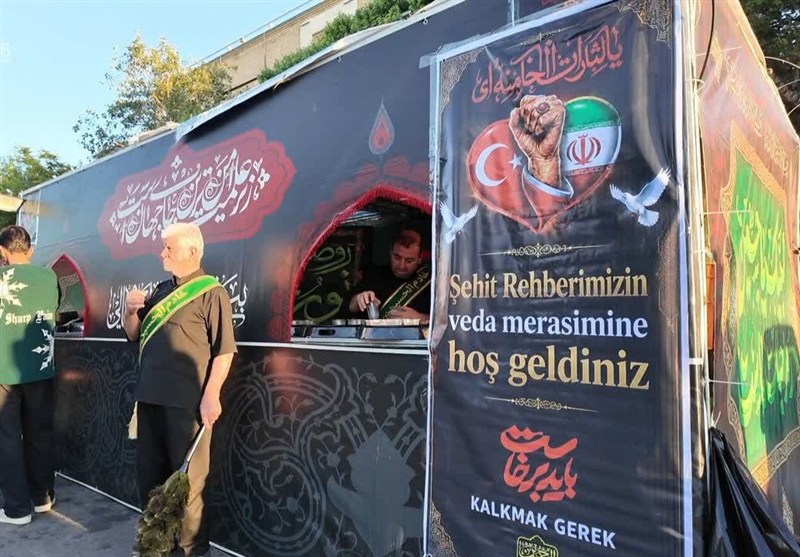 تبریز میزبان شیفتگان قائد امت از ترکیه