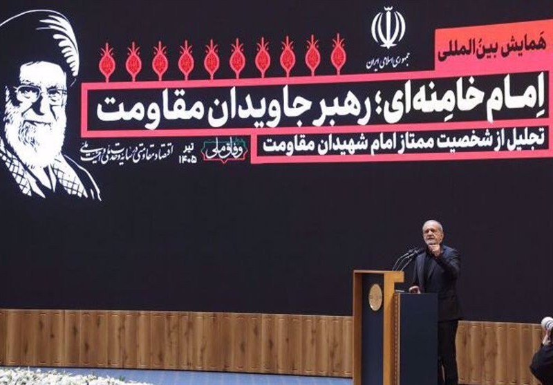 Iran’s President Highlights Martyred Leader’s Emphasis on Unity among Muslims