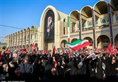 سی‌ان‌ان: تهران خود را برای بزرگترین مراسم تشییع آماده می‌کند