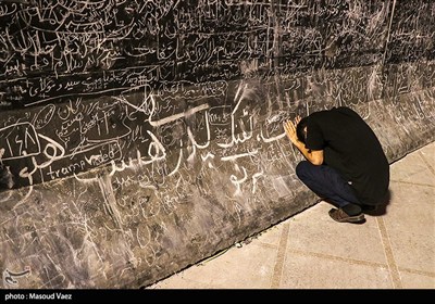 مراسم الوداع مع الامام الخامنئی الشهید (رض)