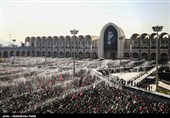 مراسم اقامه نماز بر پیکر امام شهید امت